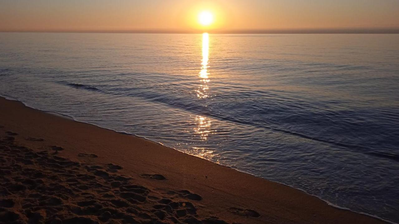 Encantador Apto En La Playa 科马鲁加 外观 照片